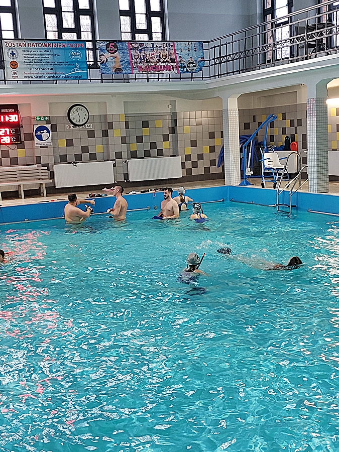 Hokej pod wodą Walenie Siemianowice Śląskie Trening 14 XII 2024